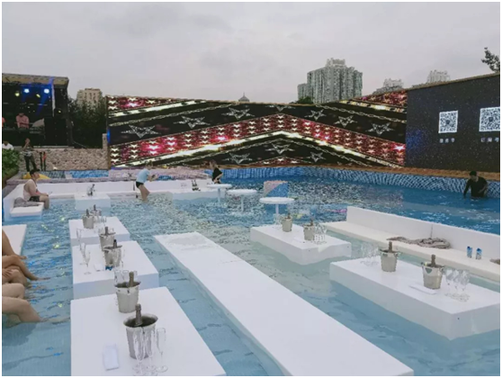 無氯游泳池系統(tǒng)，無氯游泳池，露天無氯游泳池