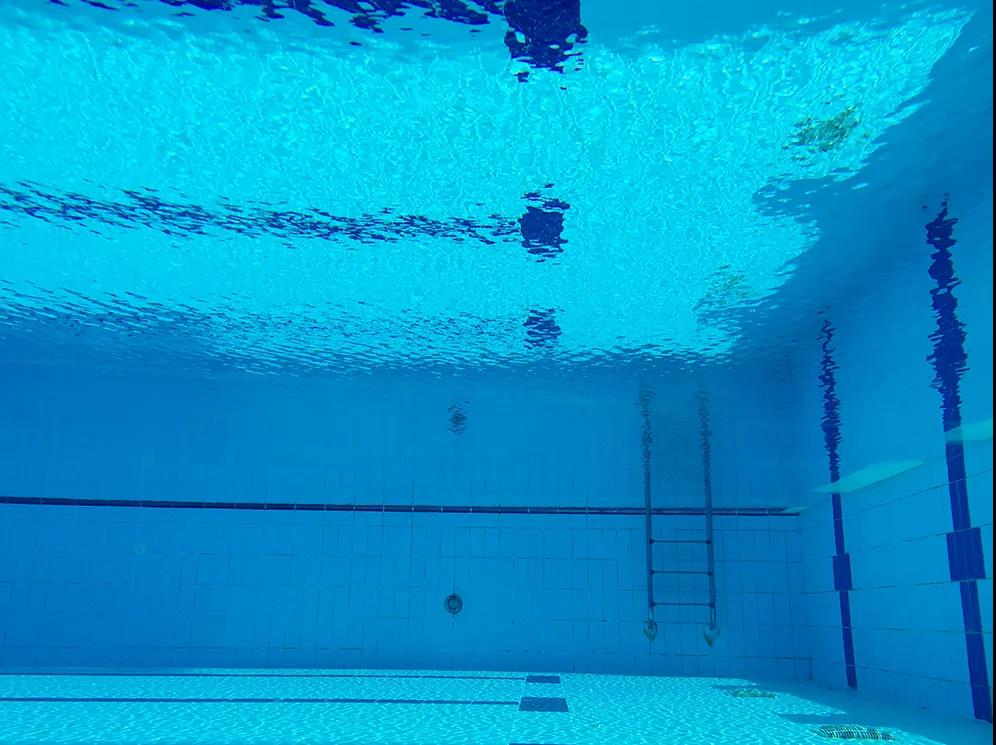 低氯游泳館,無(wú)氯游泳池,低氯泳池，低氯系統(tǒng)