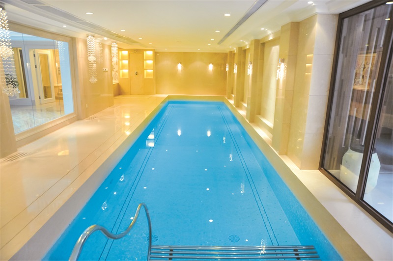 一站式游泳池改造方案來襲，讓您的游泳池煥然一新！